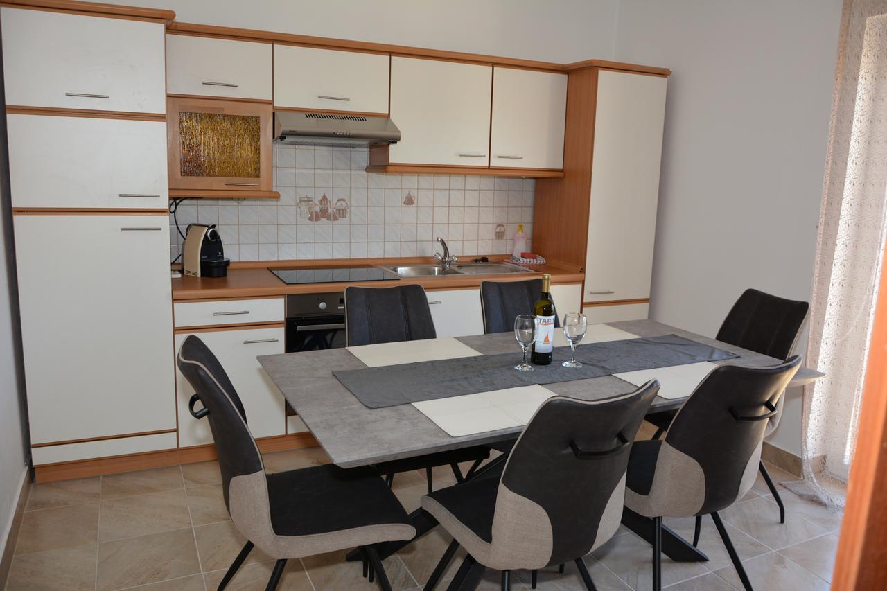 Taris Apartamento Senj  Exterior foto