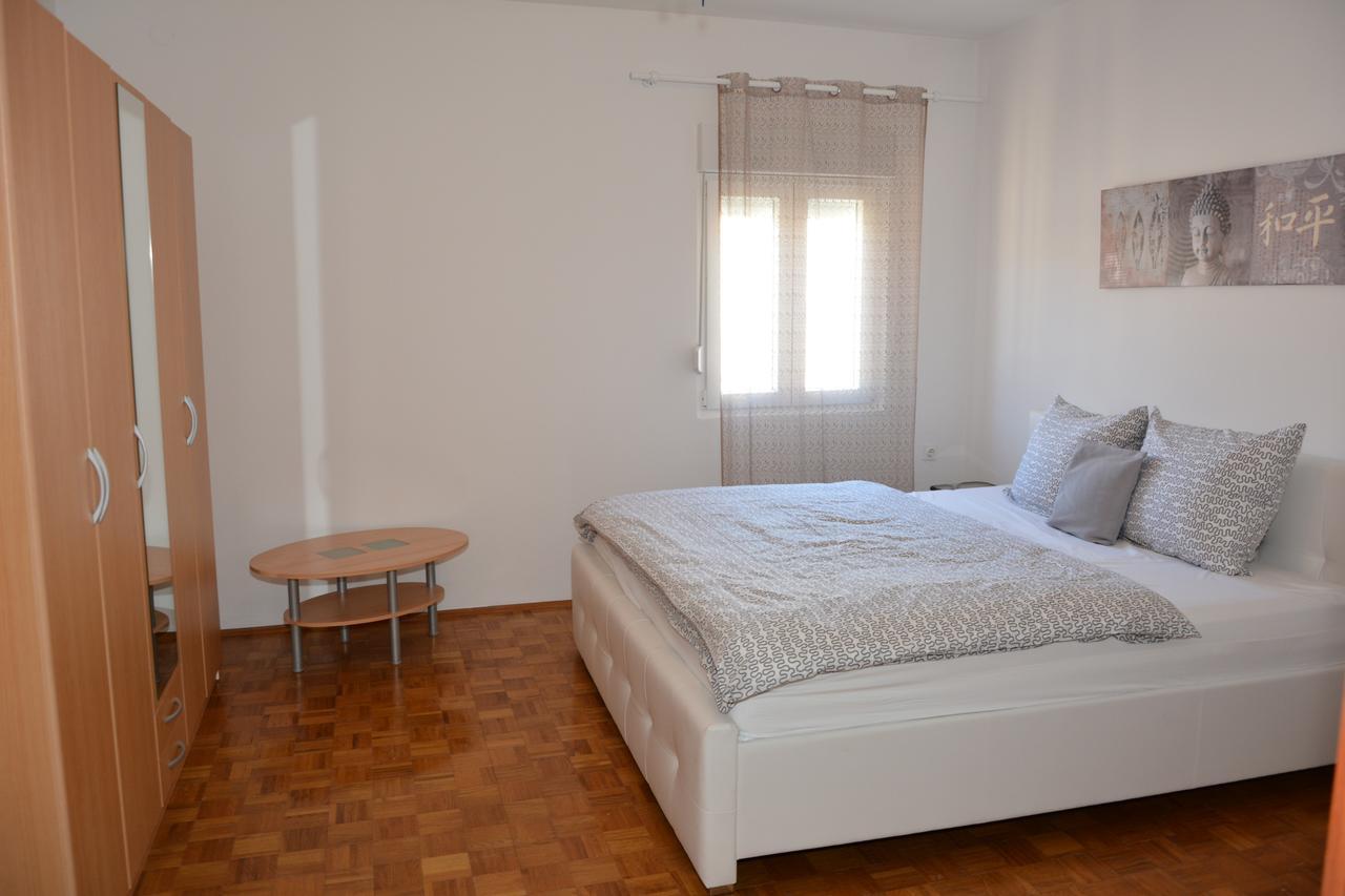 Taris Apartamento Senj  Exterior foto