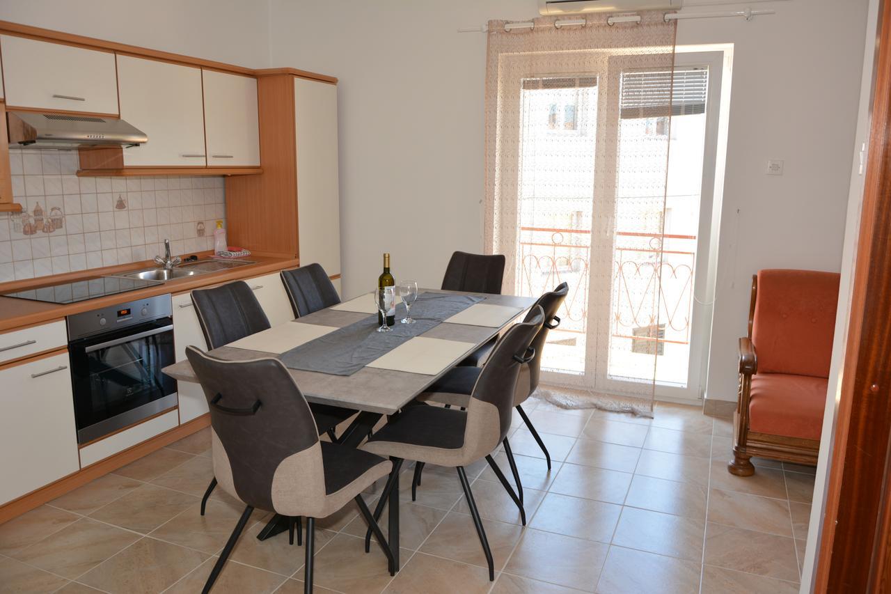 Taris Apartamento Senj  Exterior foto