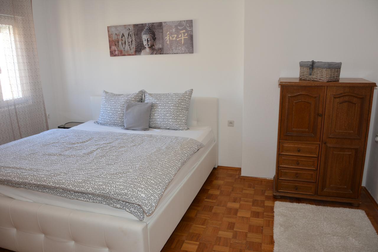 Taris Apartamento Senj  Exterior foto